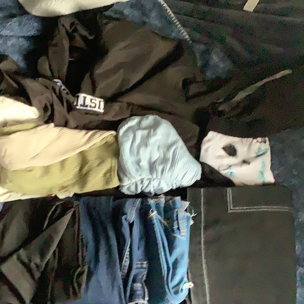 Black cargo pants wide leg size 0.shorts from place size 14.